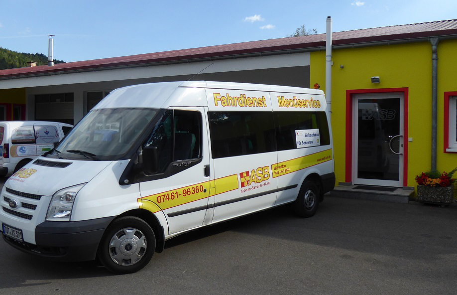 Dienststelle-mit-Einkaufsbus2.jpg